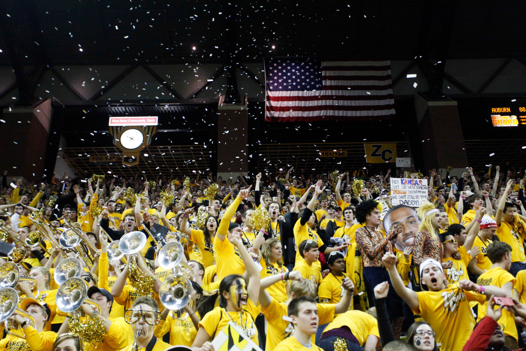 Missouri fans celebrate